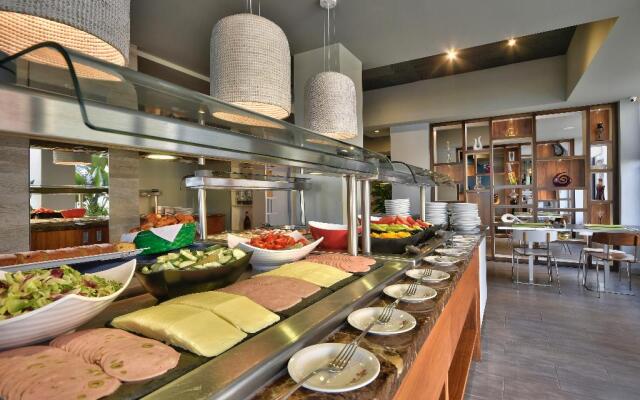 Luna Holiday Complex