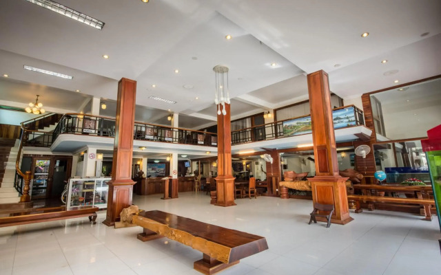 Seng Hout Hotel