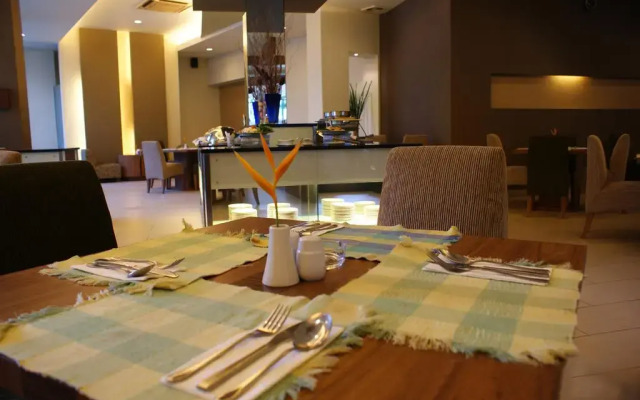 Grand Cikarang Hotel