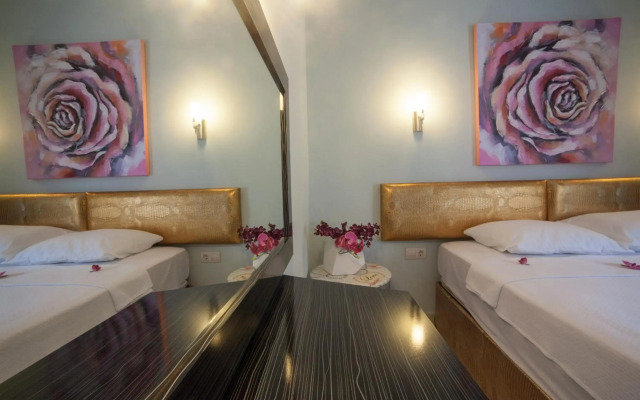 Sunset Villa Hotel