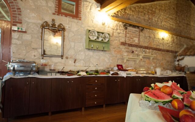 Petrino Suites Hotel