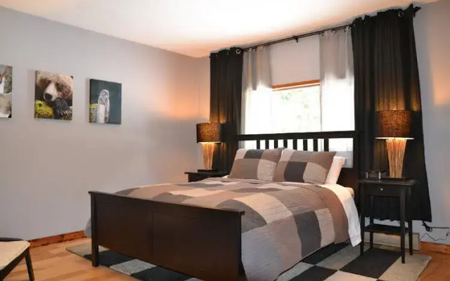 The Pines Bed & Breakfast