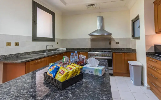 The Palm Jumeirah Villas - Frond A