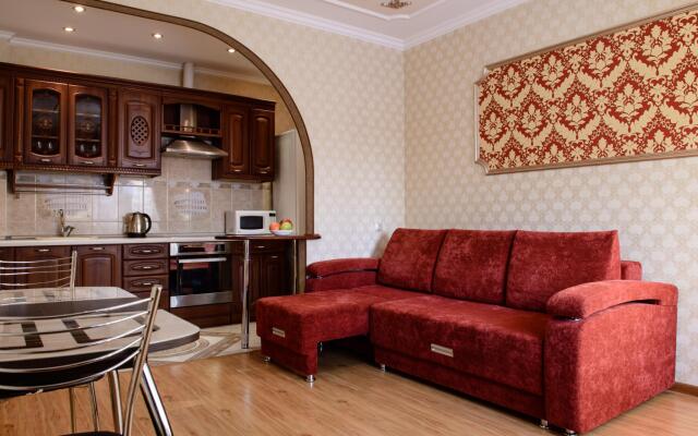 Золотой ключ на улице Авиаторов 25