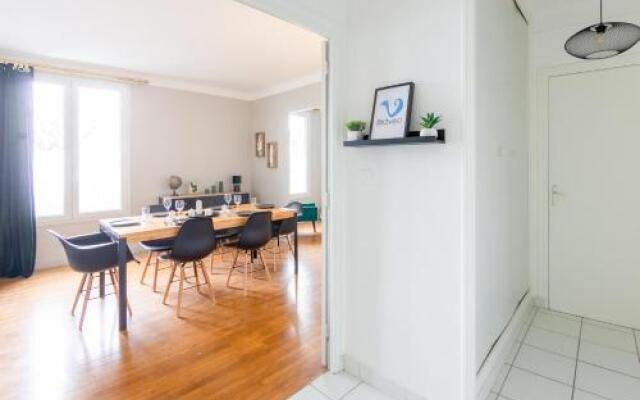 Kenedus Beau Standing Cours d'Ajot 65m2 Vue rade