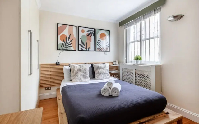 Classic 1BR - Notting Hill Gem