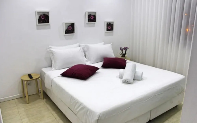 Nine Senses Guest House