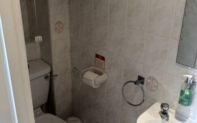 Kingsway GuestHouse