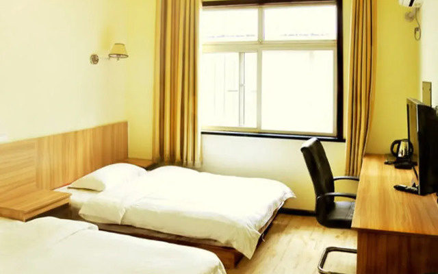 Qingdao Youxin Airport Hotel
