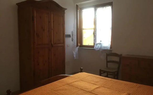Magomadas Enjoy House
