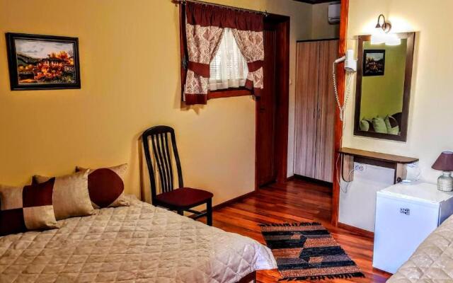 Семеен Хотел Берое