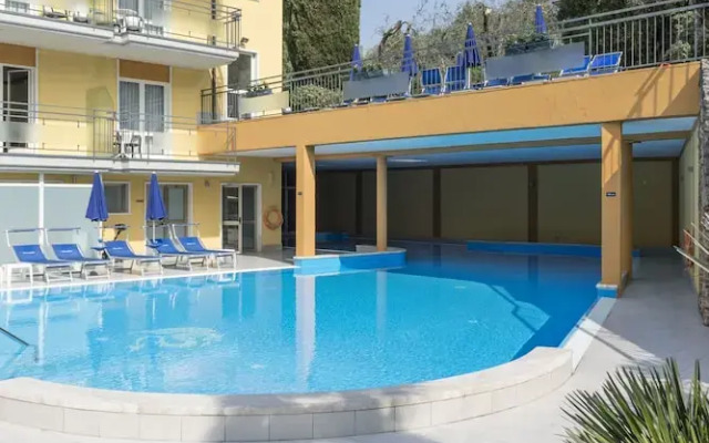 Hotel Drago - Garda Lake Collection