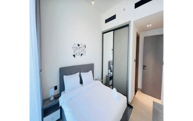 OYO HOME 1482 Standard One Bedroom