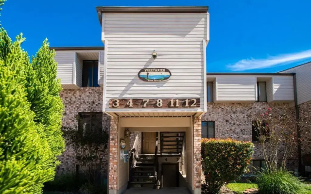 Sweetwater at Lake Conroe by VRI Resort
