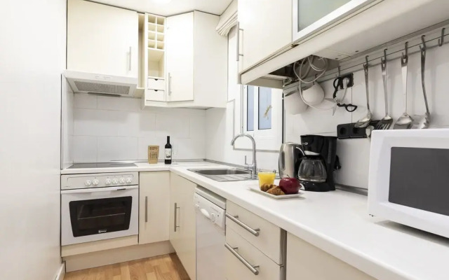 Ab Berlin Les Corts Apartment