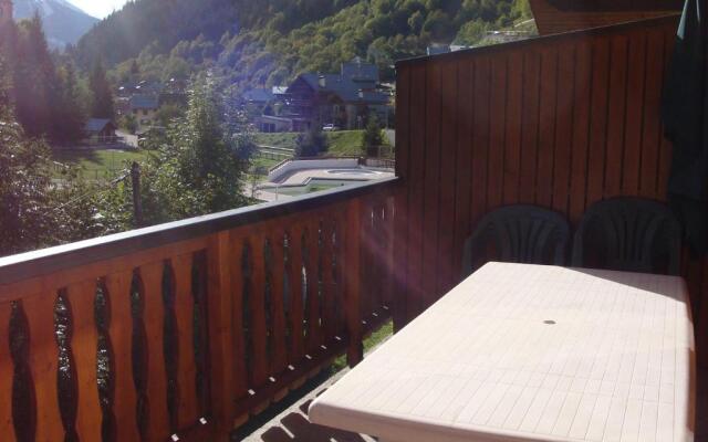 Appartement Champagny-en-Vanoise, 5 pièces, 10 personnes - FR-1-464-38