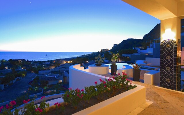 Luxury 5BR Villa, Sleeps 14 W/ocean View: Villa Perla de Law