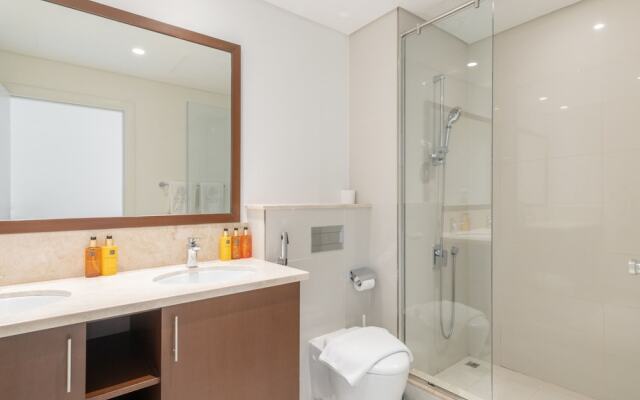 DXB - Blvd Crescent T1 - 2401 - DT