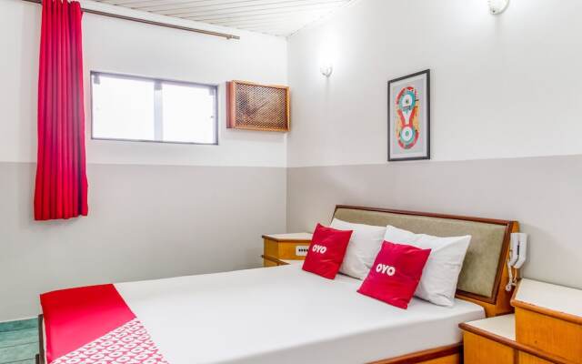 Hotel City by OYO Rooms