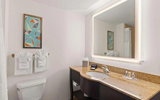 Comfort Suites Vero Beach I-95