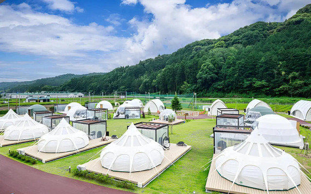 Glamping & Port