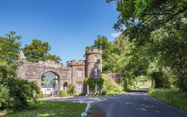 East Gatehouse Lodge