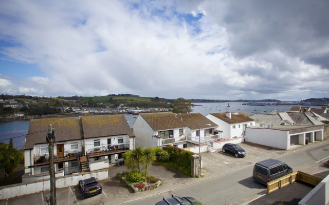 Fantastic sea Views in Falmouth, new 4BD Townhouse