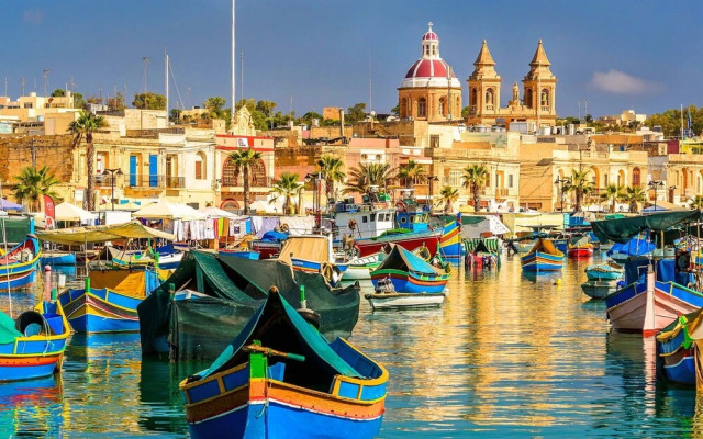 THE Ultimate Luxury, Sliema With Pool