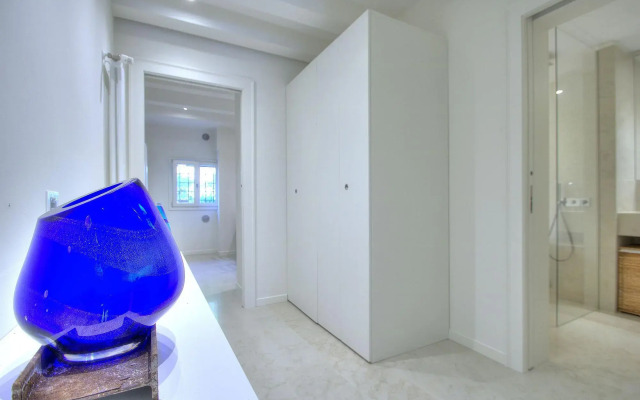 GRANDCANAL-GREEN new, 3pax, 2bath, fiber free wifi