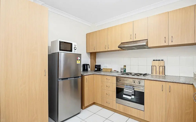 2bdr East Perth Getaway