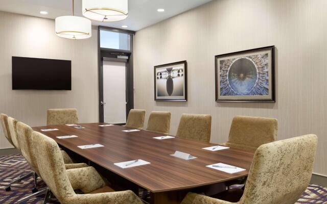 Hampton Inn & Suites Seattle/Renton