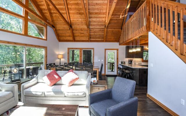 Mountain Crest Villa House