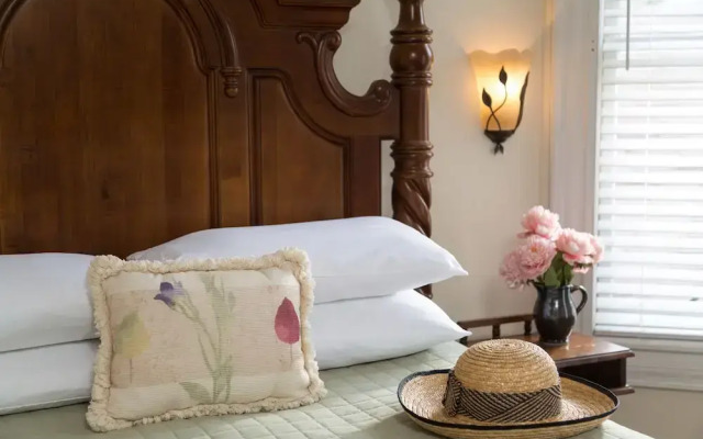 Andon-Reid Inn B&B