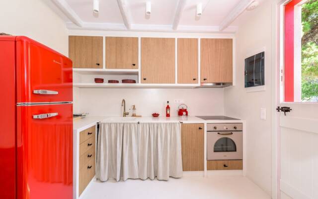 KLIMA BAY Beachfront Boutique Houses