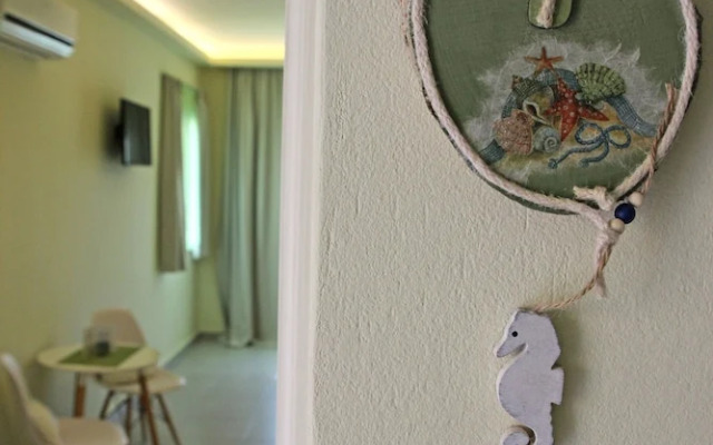 Effi Apartments