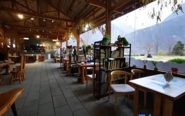 Nature Yaoquan Mountain Residence