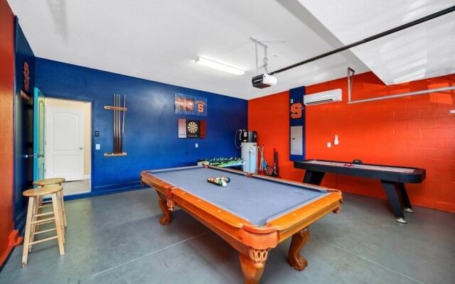 1471rolling 6 Bedroom Villa