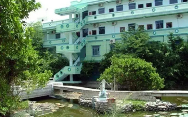 Phong Lan Hotel