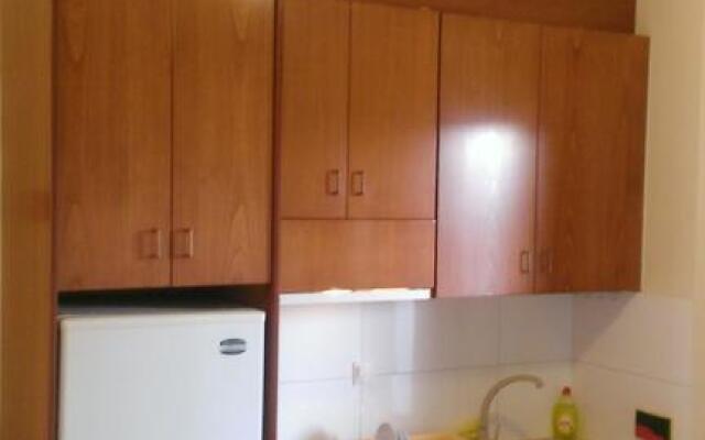 Captain Yiannis Studios & Apartments