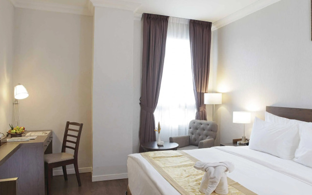 Forbis Hotel