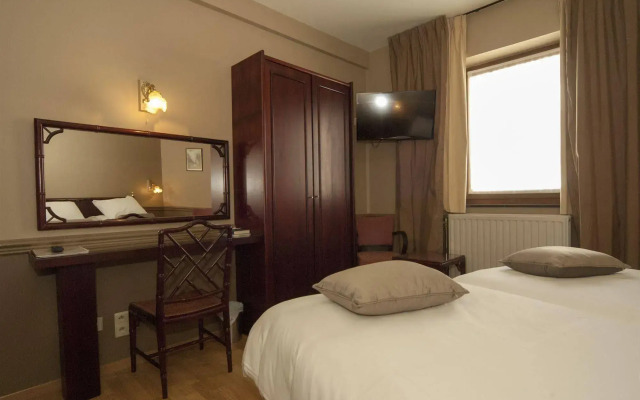 Hotel de la Poste - Relais Napoléon III