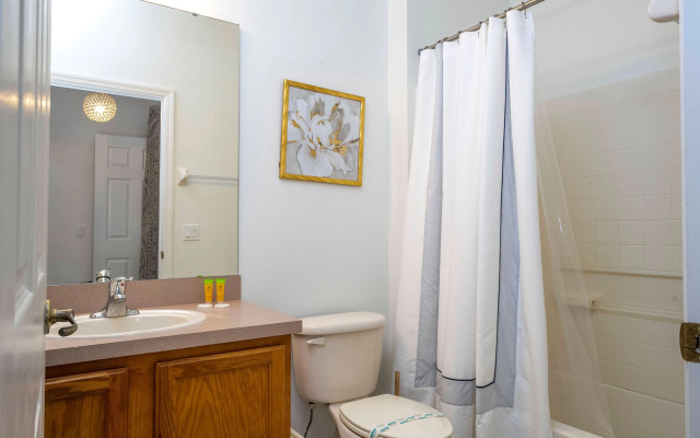 4 Bedrooms Close to Disney