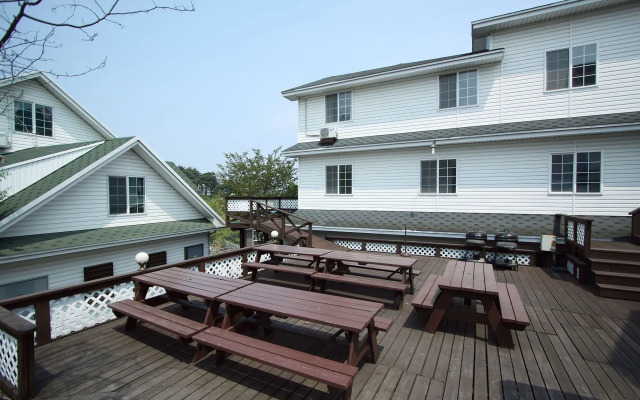 Mangsang Bluemarine Club