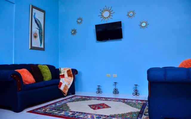 Kingston Sunset Guest Apartment II