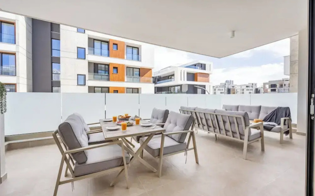 Mulberry Tree Premium Apartments