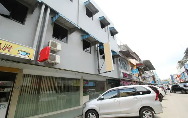 Airy Nagoya Komplek Bumi Indah Blok Empat 50 Batam
