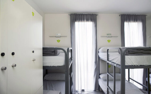 Meeting Point Hostels