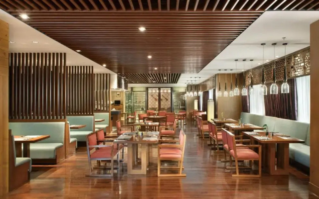 Crowne Plaza Yading by IHG