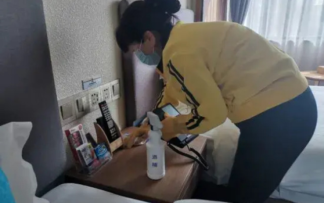 Super 8 Hotel(Luoyang Xinduhui Store)