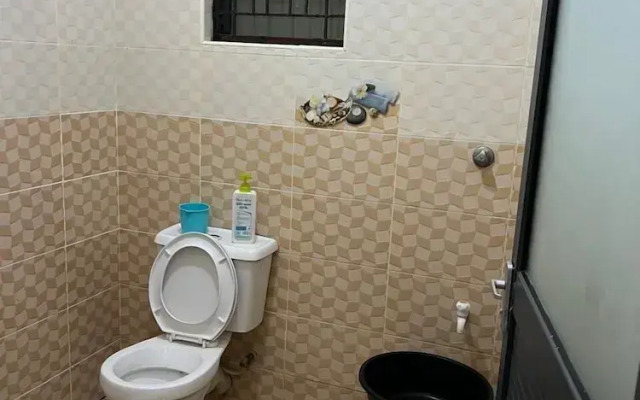 Lux Suites Lakeview Studios  Bamburi